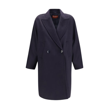 Overcoat by Max Mara for women in wool blue showcases a enveloping silhouette, detailed with distinctive pockets and a enveloping double-breasted neckline.