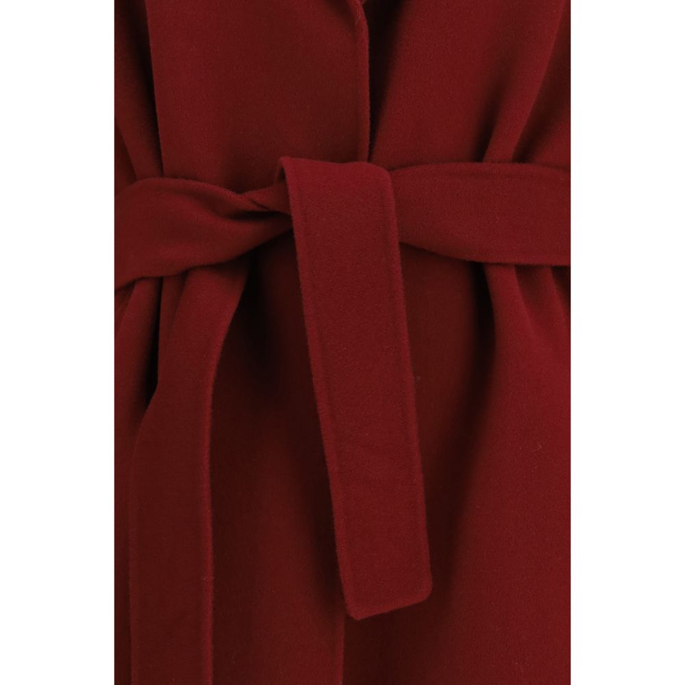 Overcoat by S Max Mara for women in virgin wool bordeaux features an voluminous silhouette, showcasing distinct pockets and a voluminous for a truly voluminous aesthetic.