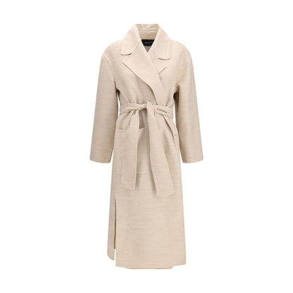 Overcoat by Fabiana Filippi for women in merino wool beige showcases a architectural silhouette, artfully detailed with a distinctive and functional pockets for a architectural finish.