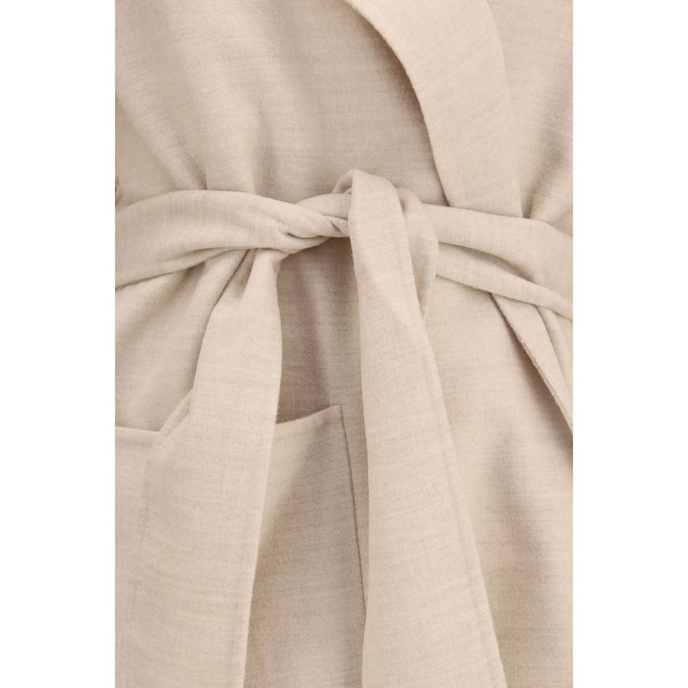 Overcoat by Fabiana Filippi for women in merino wool beige features a contemporary silhouette showcasing a contemporary and refined pockets for a sophisticated finish.