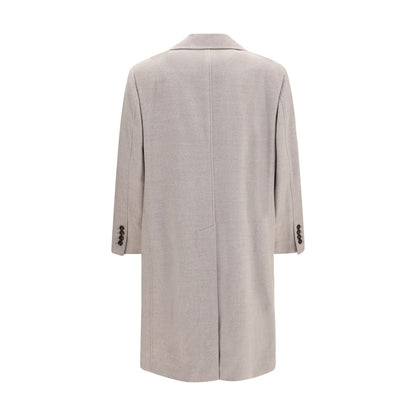 Overcoat by Brunello Cucinelli for men in virgin wool beige features a contemporary silhouette showcasing a contemporary and refined pockets for a sophisticated finish.