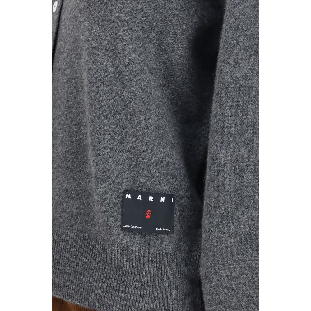 Cardigan by Marni for women in cashmere & capra leather gray & pearl showcases a luxurious silhouette, meticulously detailed with a sophisticated and for a refined finish.