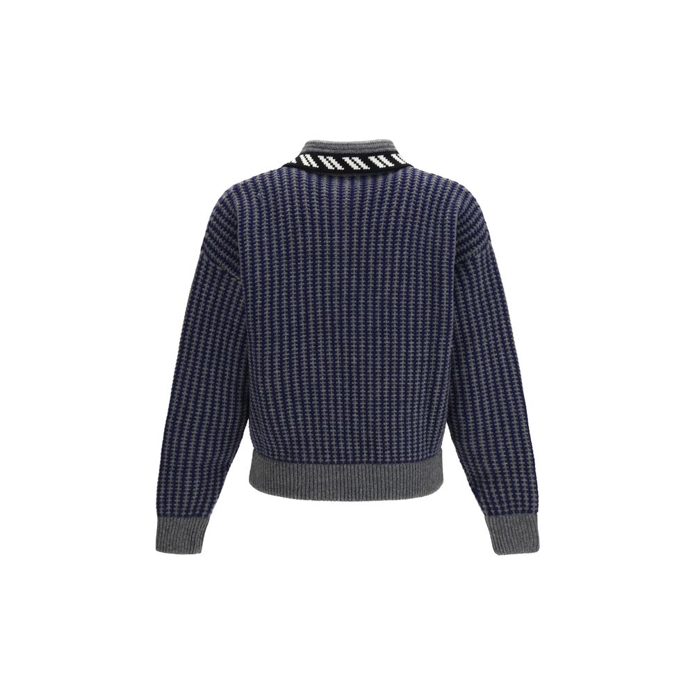 Cardigan by Versace for men in merino wool gray, silver, patterned & signature features a dramatic silhouette, showcasing a sophisticated and dramatic detail for a timeless, premium look.