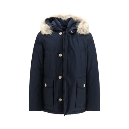 Hooded Parka by Woolrich for men in polyamide cotton duck-down & fur blue features a modern silhouette, showcasing a sophisticated hooded neckline and premium pockets, hooded & insulated for a truly modern finish.