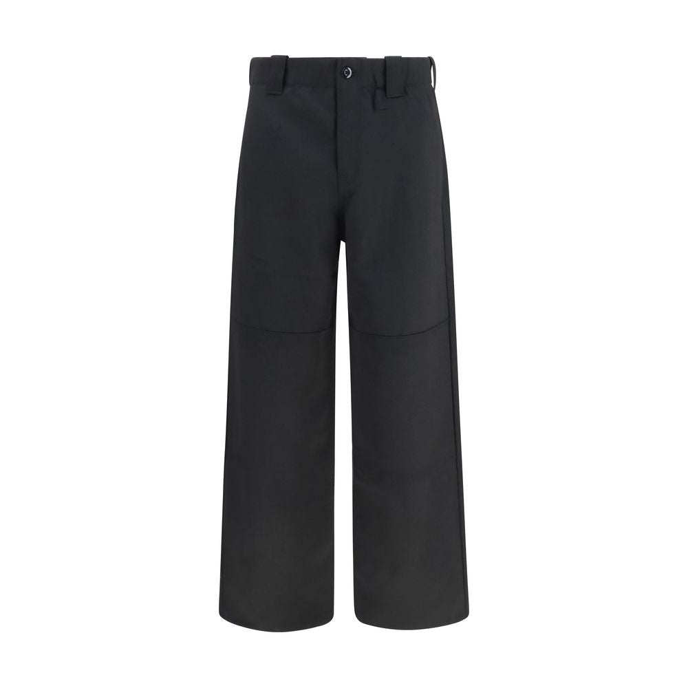 Chinos Pants by Kenzo for men in virgin wool black features a modern silhouette, showcasing a modern regular-fit with a long and for a refined finish.