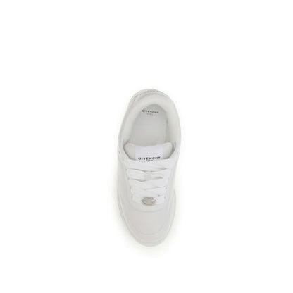 Sneakers by Givenchy for men in bos taurus calf nappa leather white & signature features an fashionable silhouette, showcasing the premium Men's Fashion Bos Taurus Calf Nappa Leather Sneakers in a fashionable fashion style that offers a fashionable finish for refined style.