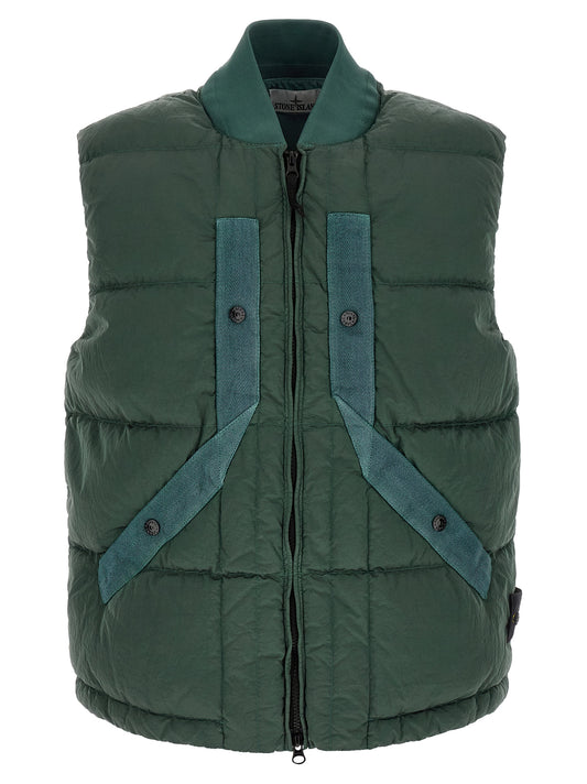 Vest by Stone Island for men in nylon bicolour & green features an contemporary silhouette, showcasing refined thermal & pockets and a contemporary for a sophisticated layered look.