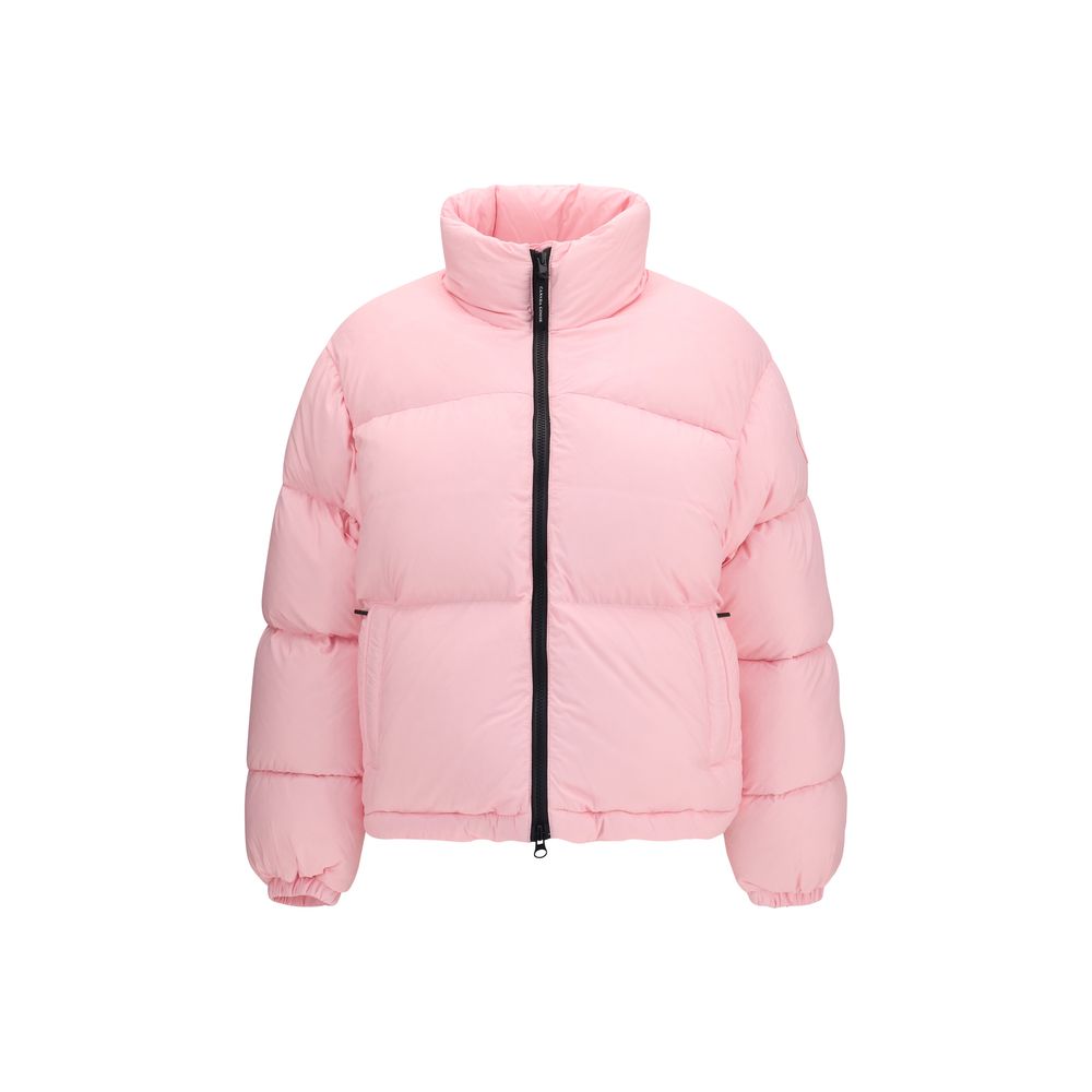 This Puffer Jacket by Canada Goose for women in polyamide & goose-down multicolor exhibits a edgy silhouette, meticulously detailed with functional lightweight, pockets & insulated and a edgy for a edgy finish.