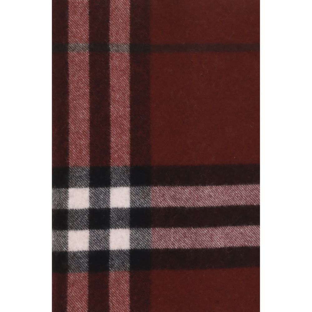Scarf by Burberry for women in cashmere gradient, bordeaux & patterned showcases a eye catching silhouette, artfully capturing the essence of the eye catching Cashmere Shawl Rectangular Wrap Fringes Scarf design for a sophisticated look.