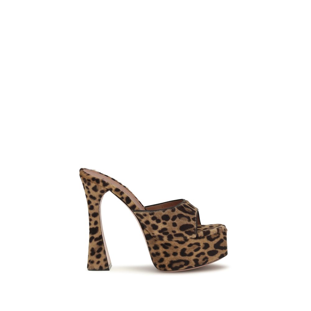 Platform Geometric Sandals by Amina Muaddi for women in bos taurus calf leather beige & print features an architectural design from the Pony Women's Bos Taurus Calf Leather Platform Geometric Sandals collection, defined by a architectural platform geometric-heel and square toe style for a architectural finish.