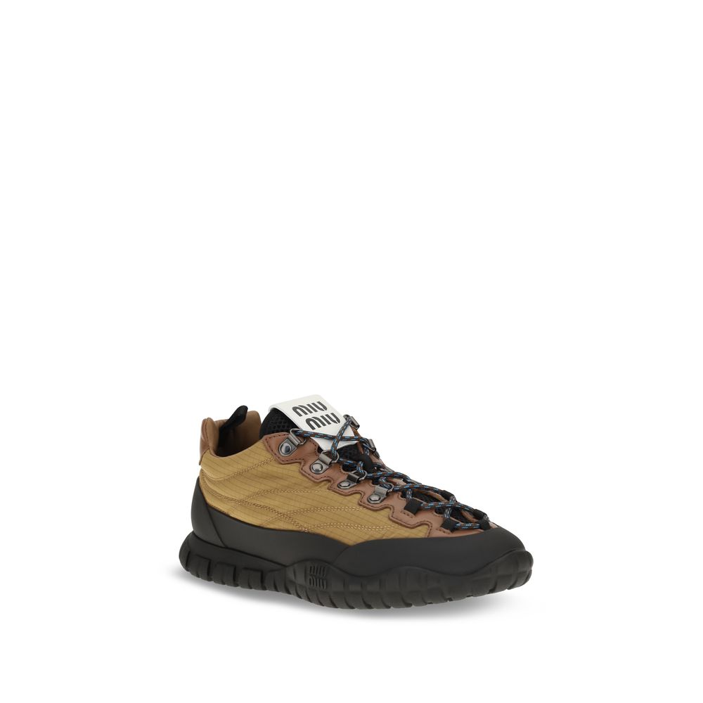 Athletic Sneakers Miu Miu women polyamide beige featuring a avant-garde Women's Athletic Polyamide Sneakers design with a avant-garde athletic style for a refined finish.