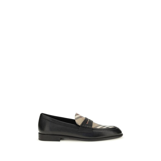 Ballet Loafers Flat Shoes by Burberry for women in polyester polyurethane leather & cotton beige, black & signature showcases a dynamic silhouette, artfully capturing Women's Polyester Polyurethane Leather & Cotton Ballet Loafers Flat Shoes through its distinctive and elegant .