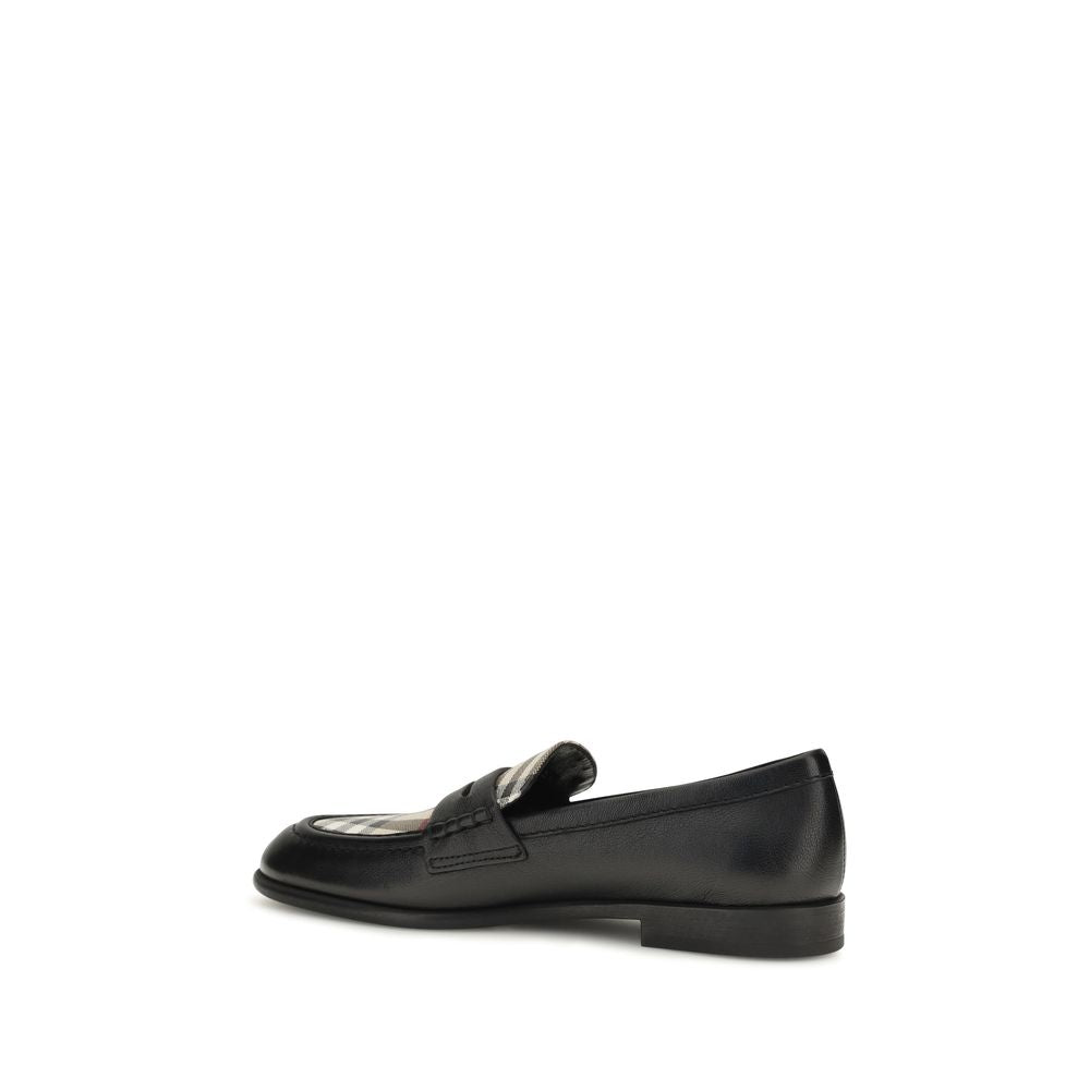 Ballet Loafers Flat Shoes by Burberry for women in polyester polyurethane leather & cotton beige, black & signature features an statuesque silhouette from the Women's Polyester Polyurethane Leather & Cotton Ballet Loafers Flat Shoes collection, showcasing a and a statuesque for a statuesque look.