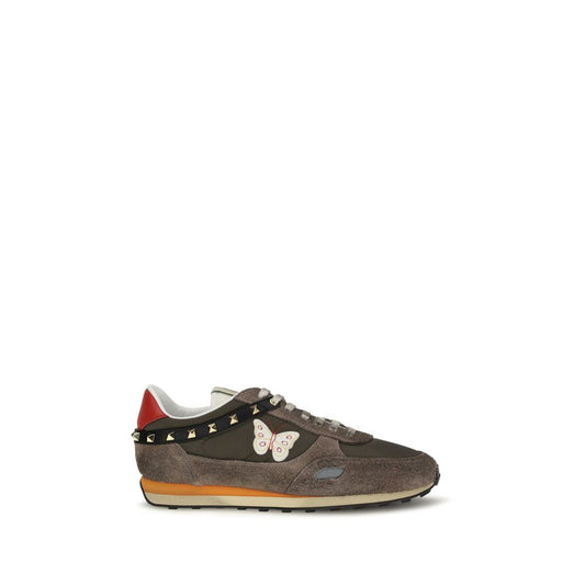 Sneakers by Valentino Garavani for men in bos taurus suede calf leather & nylon brown features an versatile design from the Men's Low Top Bos Taurus Suede Calf Leather & Nylon Sneakers collection, highlighting a versatile low-top style for a premium, high-fashion look.