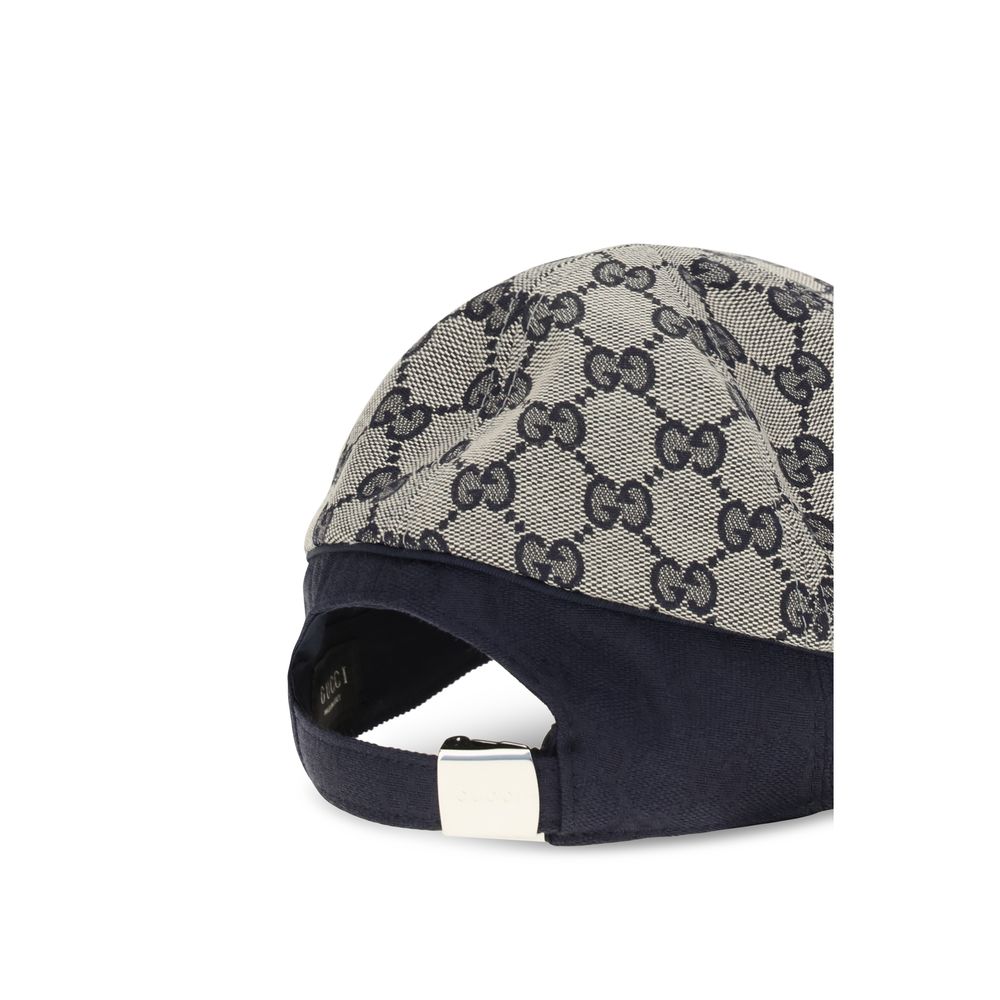 Baseball Cap by Gucci for men in polyamide polyester & cotton gray features a distinguished silhouette, artfully capturing the essence of the distinguished Gg Polyamide Polyester & Cotton Baseball Cap design with a sophisticated style.