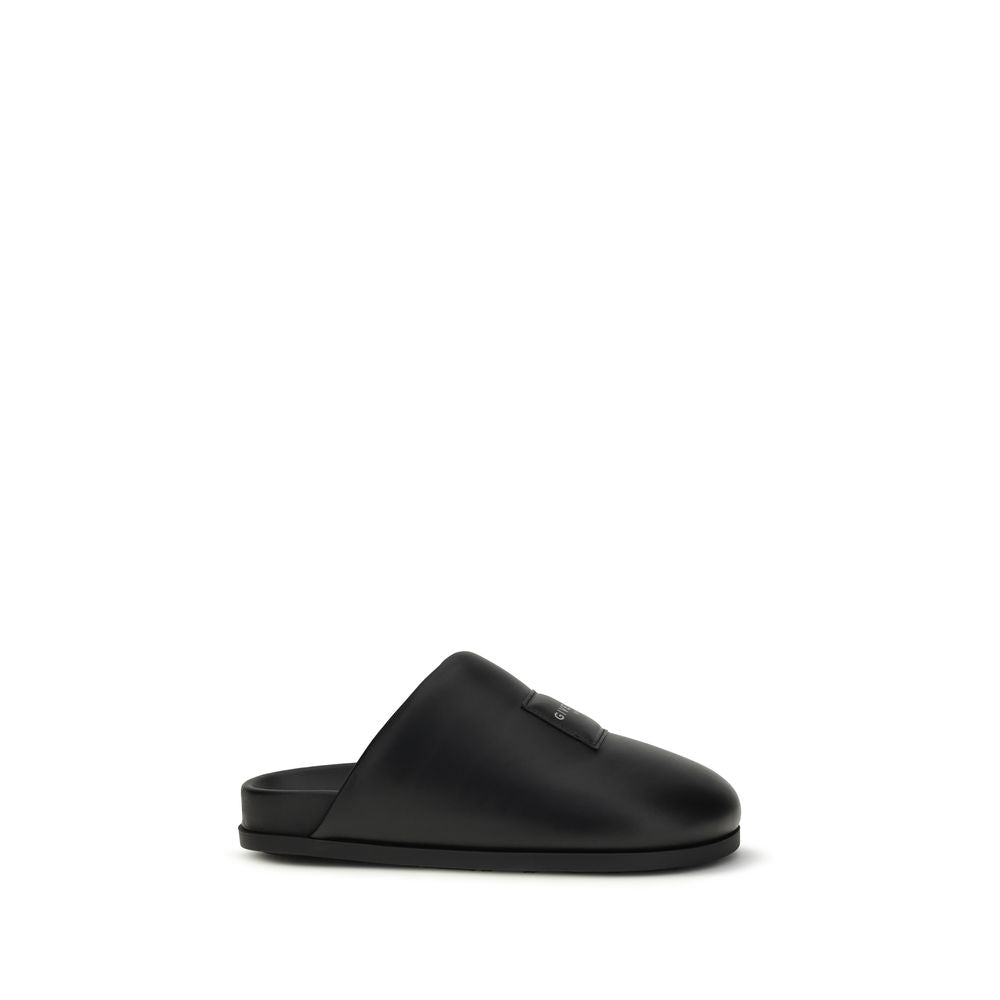 Mules Flat Shoes by Givenchy for women in bos taurus calf & lambskin leather black & signature presents a impeccable silhouette as Women's Bos Taurus Calf & Lambskin Leather Mules Flat Shoes, artfully designed with a and a impeccable for a refined, upscale finish.