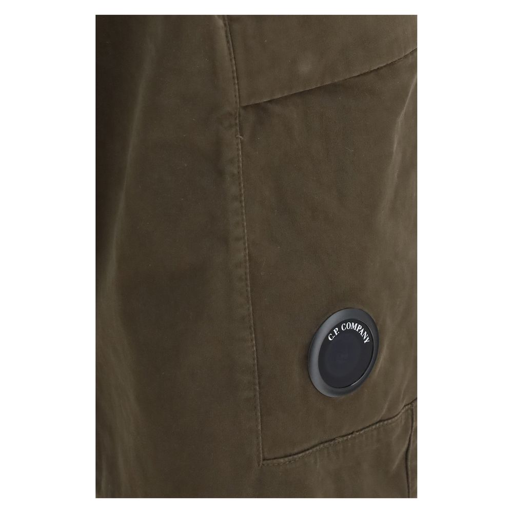 Cargo Pants by C.P. Company for men in cotton satin bicolour presents a on trend silhouette, artfully finished with a on trend regular-fit, long, and for a sophisticated look.