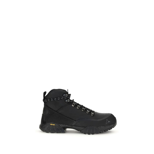 Lace-Up Work Boots by ROA for men in leather & rubber black features an enchanting design from the Men's Leather & Rubber Lace-Up Work Boots collection, highlighting a enchanting and for a refined look.