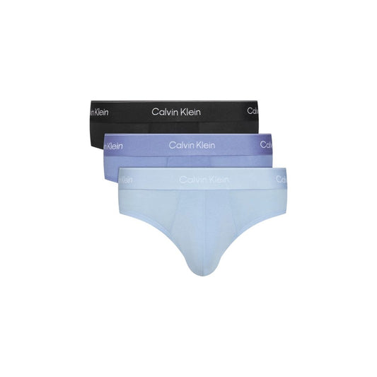 Underwear Briefs by Calvin Klein Underwear for men in stretch cotton blue features an sleek silhouette that ensures a sleek fit, expertly capturing the sophisticated design of this Men's Stretch Cotton Underwear Briefs.