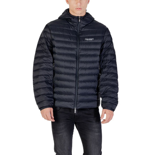 This Hooded Puffer Jacket by Armani Exchange for men in polyamide blue exhibits a edgy silhouette, meticulously detailed with functional thermal, pockets, hooded, insulated & windproof and a edgy hooded neckline for a edgy finish.