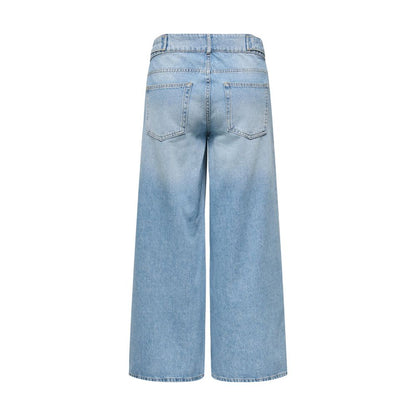 Jeans by Only for women in denim cotton light-blue presents a refined pantology silhouette, artfully defined by a refined pantology relaxed-fit, regular-fit, wide & mom, long, and a sophisticated high rise.