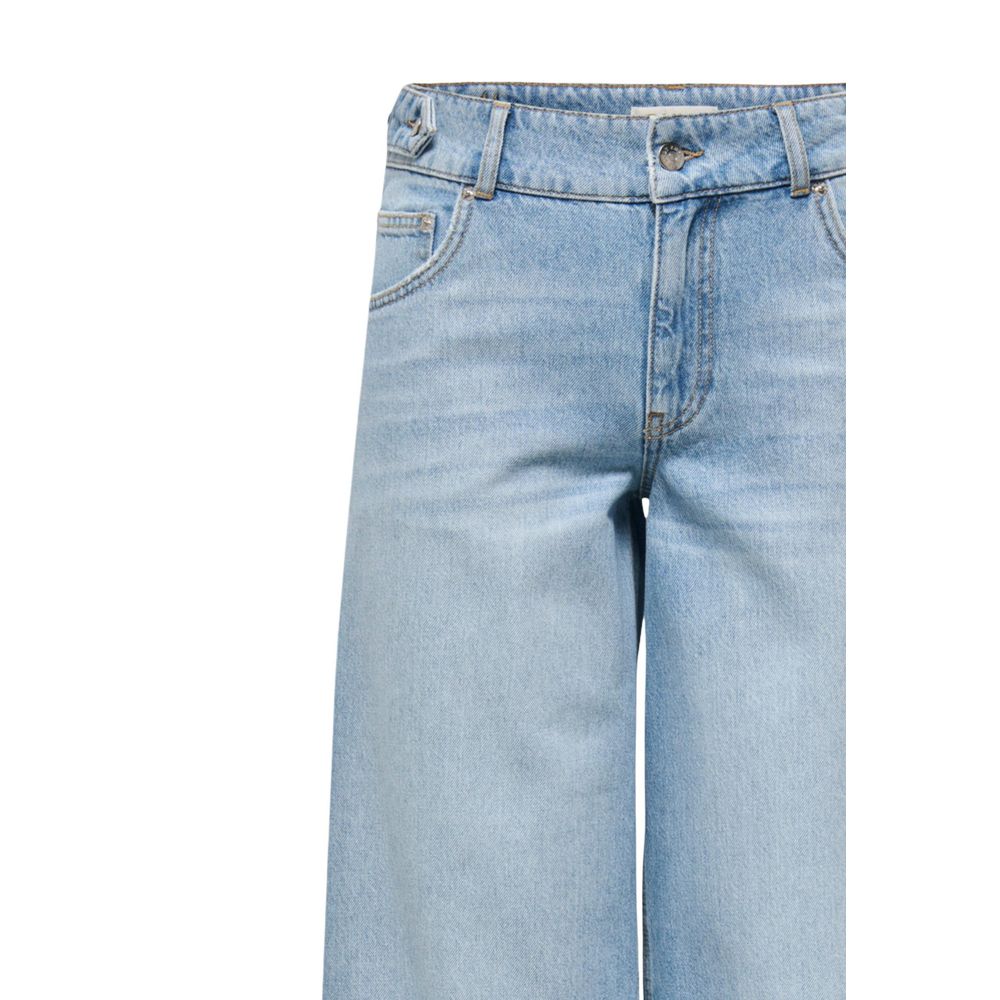 Jeans by Only for women in denim cotton light-blue features an sartorial relaxed-fit, regular-fit, wide & mom and long with a high rise cut for a sartorial finish.
