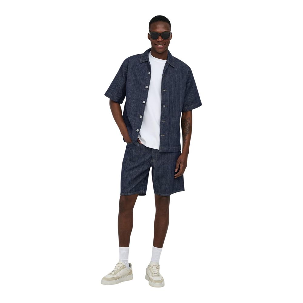 Denim Shorts by Only & Sons for men in denim cotton blue features an unrivaled comfort relaxed-fit and short with an unrivaled comfort .
