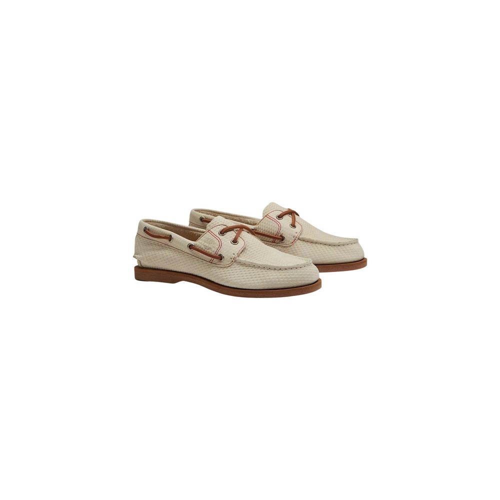 Platform Loafers Pumps Heels by Timberland for women in leather and beige & signature showcases a effortlessly elegant silhouette as Women's Leather Platform Loafers Pumps Heels, featuring a effortlessly elegant platform and a effortlessly elegant for an elegant look.
