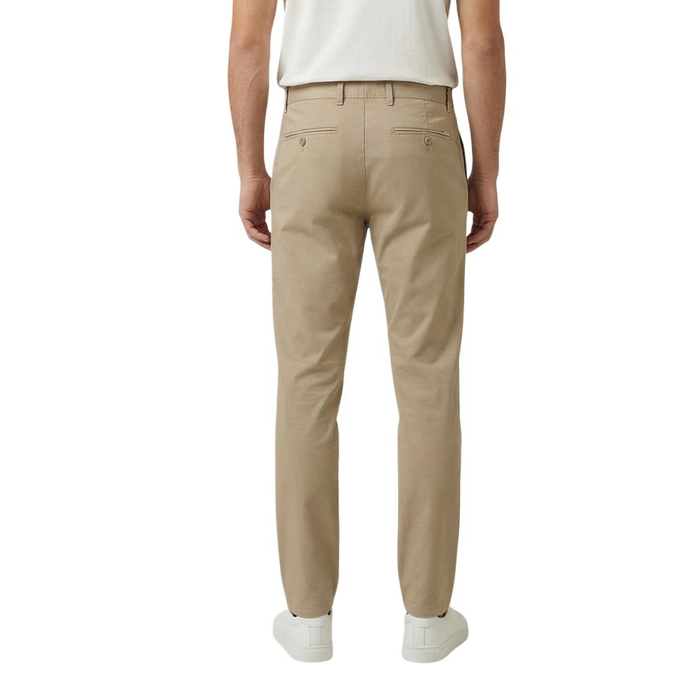 Chinos Pants by Gant for men in stretch cotton beige features an sharp skinny, regular-fit & slim and long with a , highlighting a sharp silhouette for a sophisticated look.