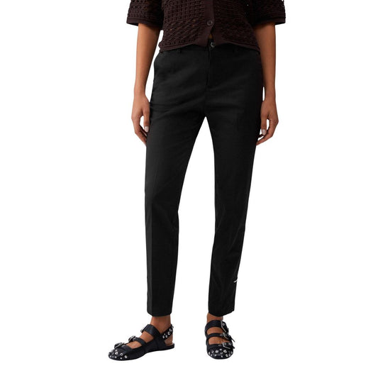 Chinos Pants by Liu Jo for women in stretch cotton & modal black features an contemporary silhouette, showcasing a sophisticated regular-fit and long with a refined for a truly contemporary aesthetic.