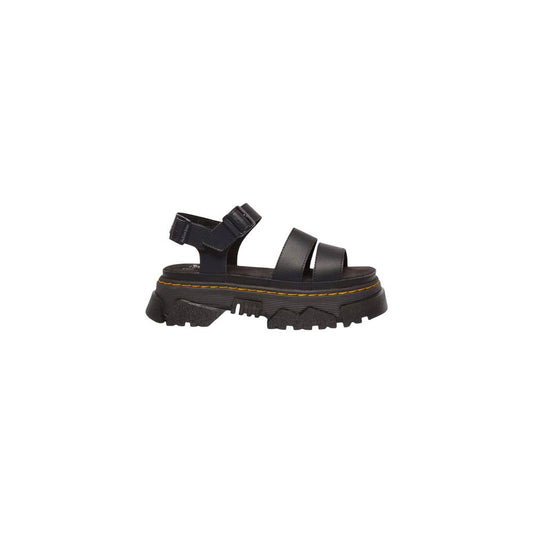 Flat Sandals by Dr. Martens for women in leather black & signature features an architectural design from the Athena Women's Leather Flat Sandals collection, defined by a architectural flat and for a architectural finish.