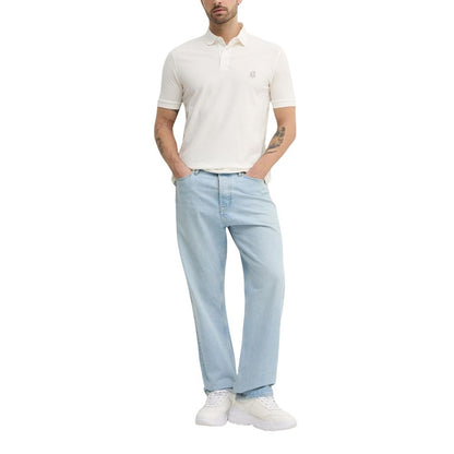 Polo Shirt by Armani Exchange for men in cotton white showcases a enviable silhouette, featuring a refined and for a enviable finish.