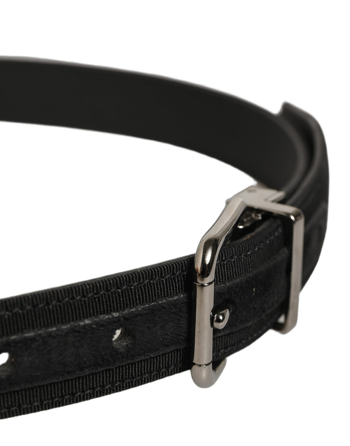 Belt by Dolce & Gabbana for women in leather & metal black & silver features an distinguished design, perfectly showcasing the sophisticated craftsmanship of this distinguished Leather & Metal Belt.