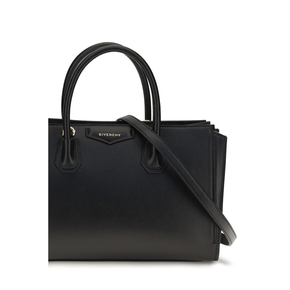 Small Crossbody Handbag by Givenchy for women in bos taurus grained & suede calfskin leather black, gold & signature features a exquisite silhouette, showcasing a secure magnetic and exquisite with versatile crossbody-strap, shoulder-strap, detachable-strap & handle for a exquisite finish.