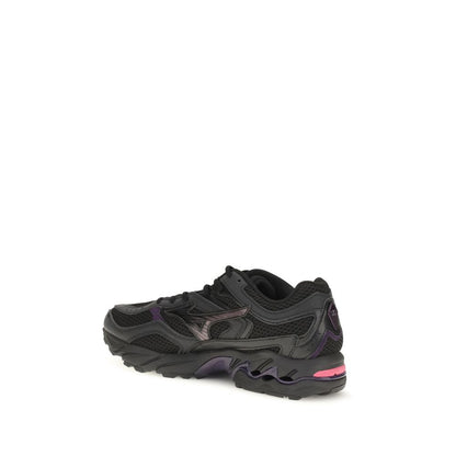Athletic Sneakers by MIZUNO for men in rubber & fabric black showcases an impeccable silhouette, defined by an impeccable athletic style design that perfectly captures the essence of the Men's Athletic Rubber & Fabric Sneakers.