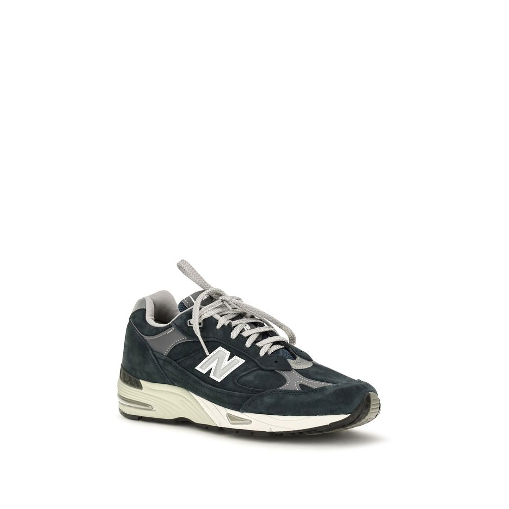 Athletic Sneakers by New Balance for men in nylon suede leather blue features an exquisite silhouette, showcasing the premium athletic style of the Men's Athletic Nylon Suede Leather Sneakers with an exquisite finish.