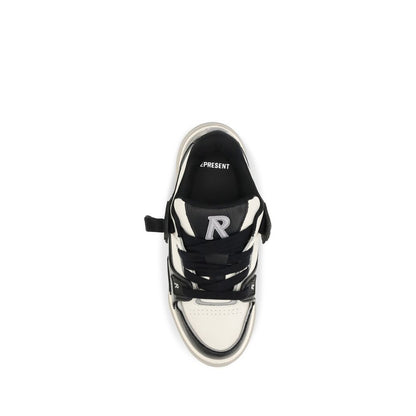 Sneakers by Represent for men in bos taurus calf leather & cotton multicolor & signature presents a impeccable silhouette as Men's Chunky Bos Taurus Calf Leather & Cotton Sneakers, expertly defined by a impeccable chunky style for a impeccable, high-fashion look.