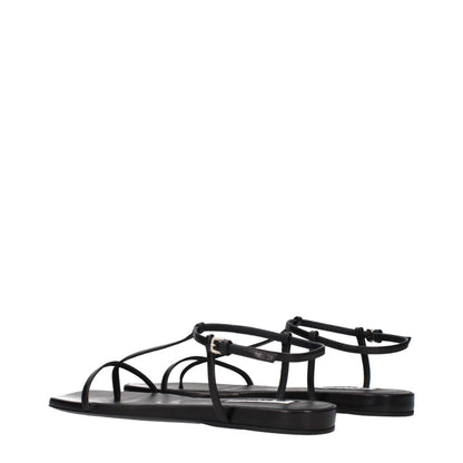 Flip-Flop Sandals by Jil Sander for women in leather black features an architectural design from the Women's Leather Flip-Flop Sandals collection, defined by a architectural and for a architectural finish.