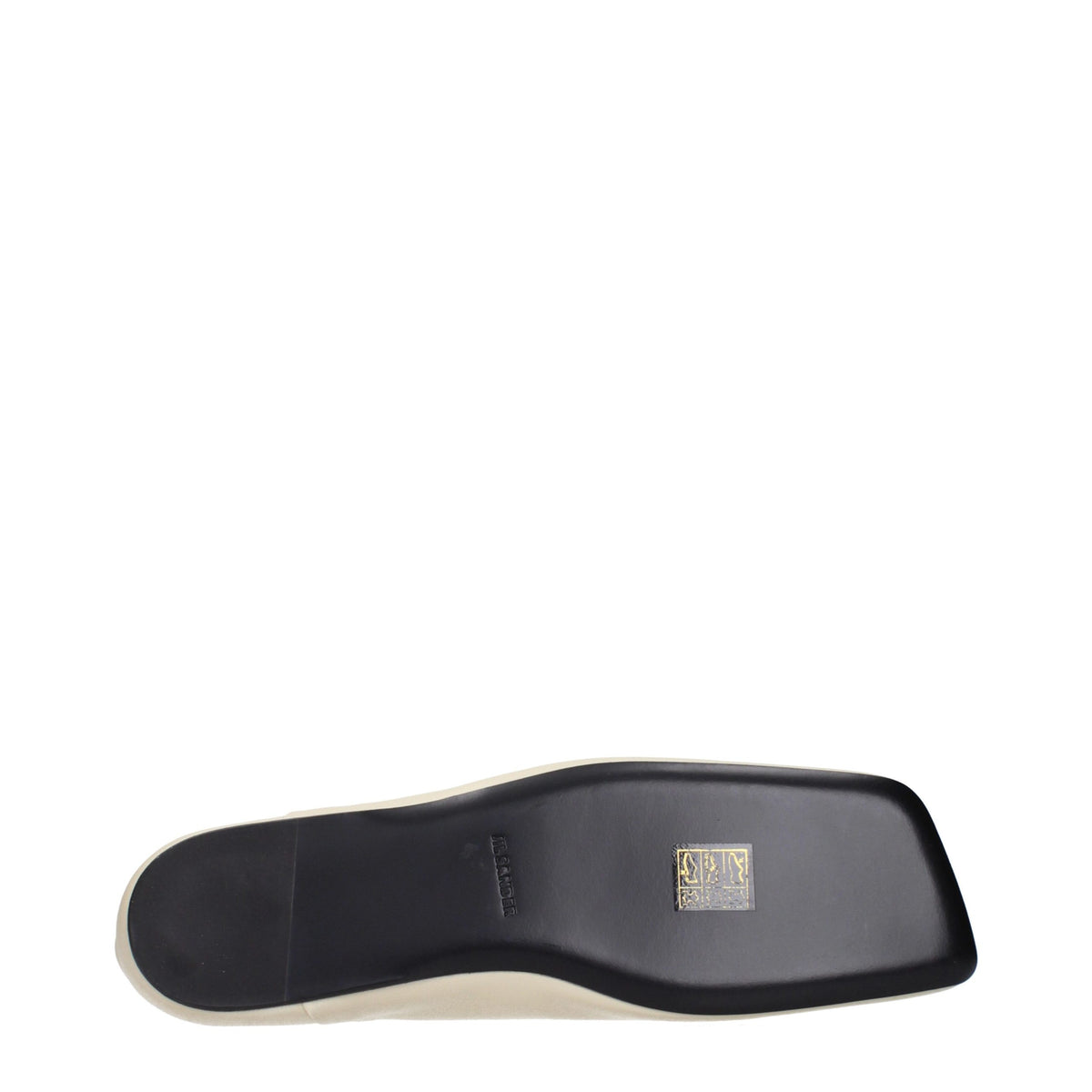 Ballet Flat Shoes by Jil Sander for women in leather beige presents a effortless chic silhouette, showcasing the Women's Leather Ballet Flat Shoes design with a effortless chic and for a sophisticated look.