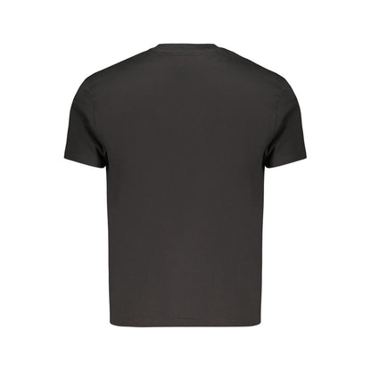 T-Shirt by North Sails for men in cotton black features a plush silhouette, showcasing a sophisticated crew neckline and for a truly plush finish.