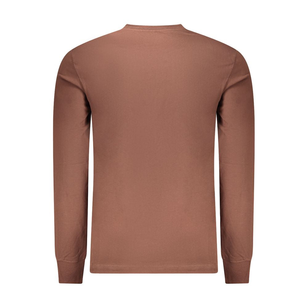 T-Shirt by Timberland for men in cotton brown showcases a fashionable silhouette, elegantly detailed with a fashionable and for a sophisticated, high-fashion look.
