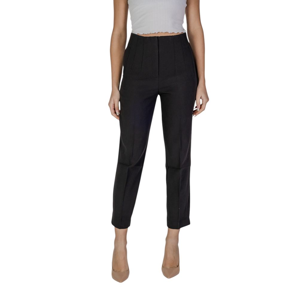 Trousers by Only for women in stretch polyester & viscose black features an on trend silhouette, showcasing a sophisticated with a long and for an on trend finish.