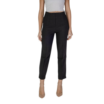 Trousers by Only for women in stretch polyester & viscose black features an on trend silhouette, showcasing a sophisticated with a long and for an on trend finish.