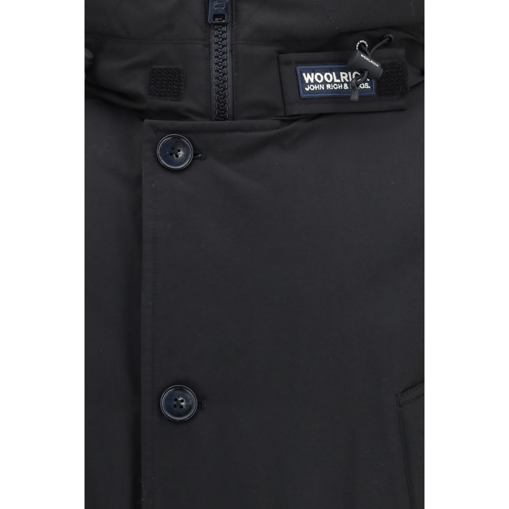 Hooded Puffer Jacket by Woolrich for men in cotton polyamide & duck down black, chevron & signature features an contemporary silhouette, showcasing a sophisticated and contemporary insulated, pockets, hooded & windproof for a truly refined look.