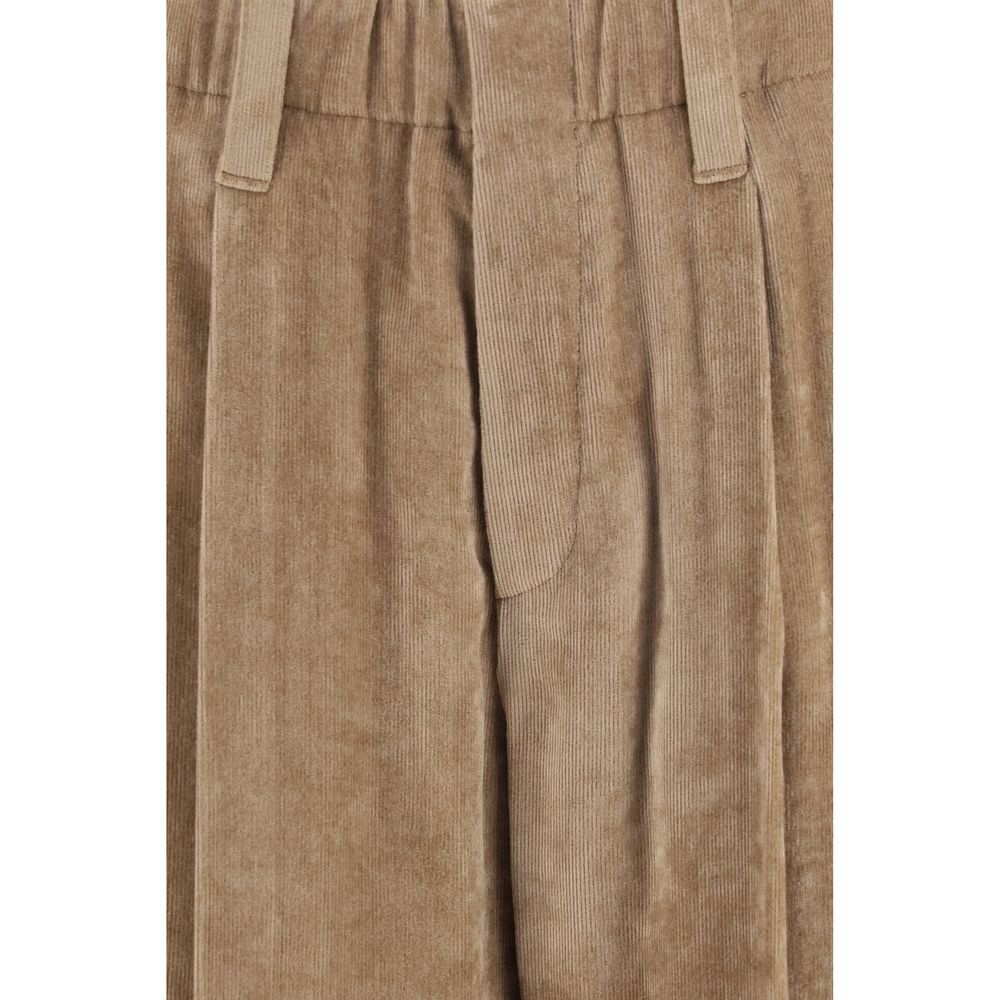 Casual Pants by Brunello Cucinelli for women in cashmere corduroy & viscose brown features an sophisticated and relaxed-fit, regular-fit & wide with a precise long, creating a sophisticated and sophisticated silhouette.