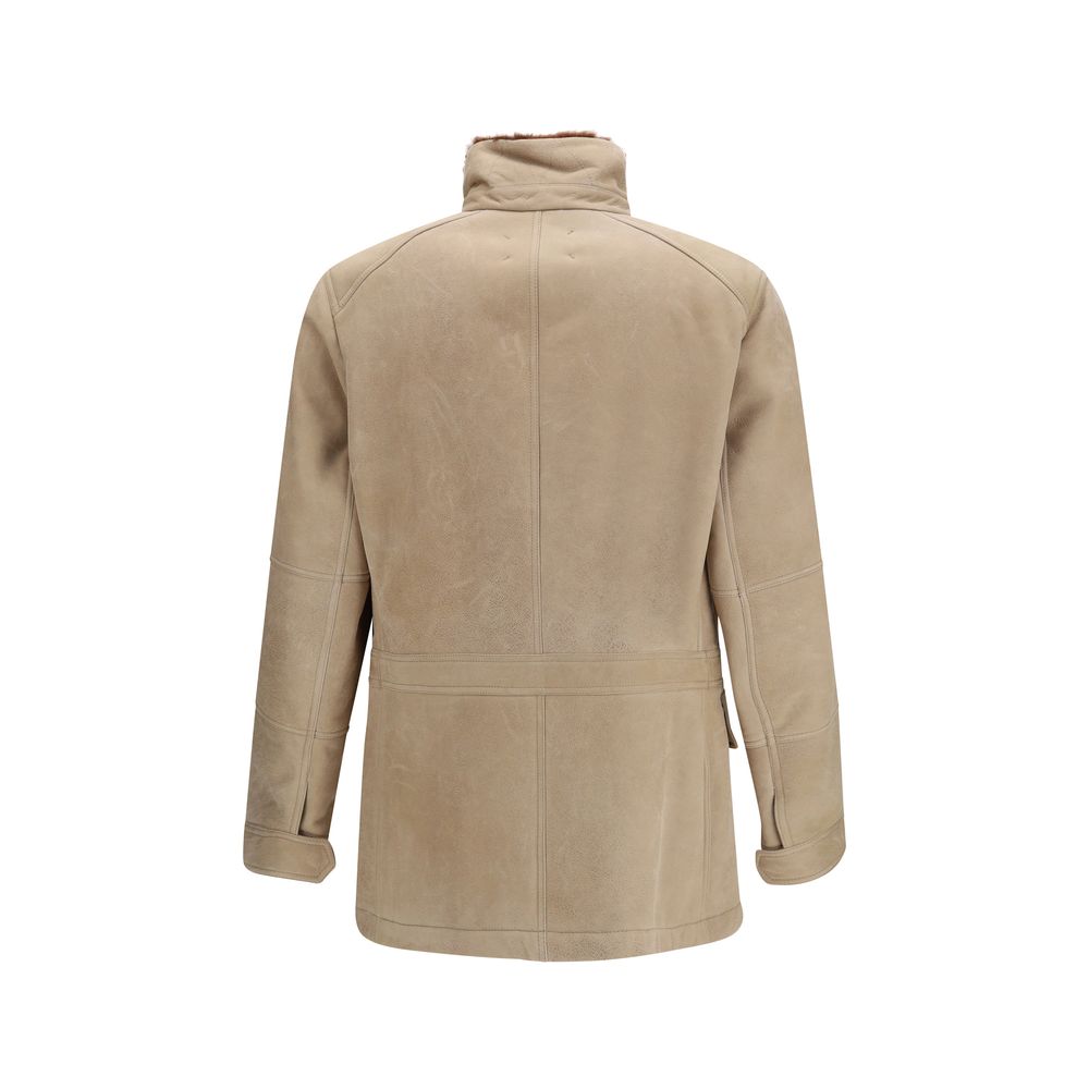 Overcoat by Brunello Cucinelli for men in plush suede lambskin & sheep leather beige showcases a architectural silhouette, artfully detailed with a distinctive and functional pockets for a architectural finish.