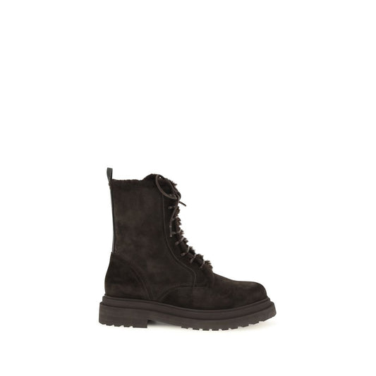 Lace-Up Ankle Winter Boots by Brunello Cucinelli for women in suede calf leather fur & rubber black showcases a impeccable silhouette as Women's Suede Calf Leather Fur & Rubber Lace-Up Ankle Winter Boots, artfully defined by a impeccable block-heel and a impeccable .