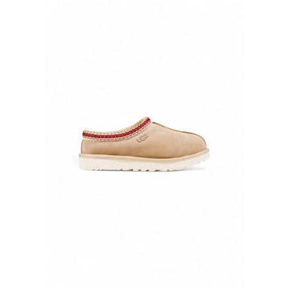 Ankle Boots by UGG for women in leather & rubber beige features an dynamic silhouette, showcasing the dynamic Women's Leather & Rubber Ankle Boots design with its distinctive and elegant .