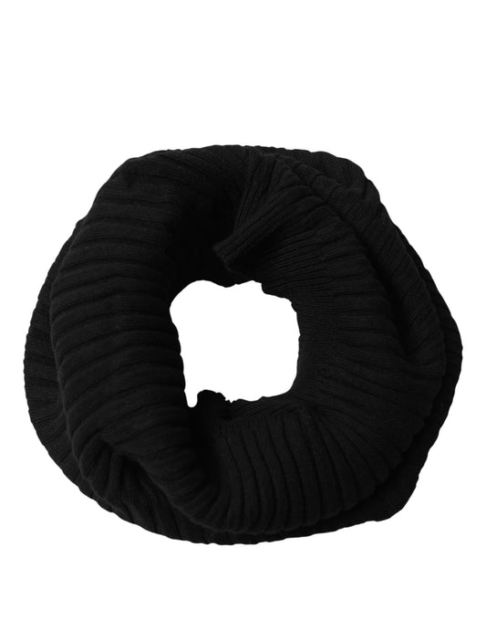 Scarf by Dolce & Gabbana for women in cashmere black showcases a on trend silhouette, artfully capturing the on trend essence of the Cashmere Infinity Neck-Warmer Scarf design with a sophisticated finish.