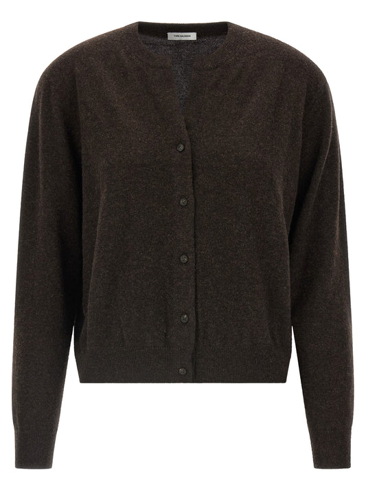 Cardigan by Yves Salomon for women in cashmere brown features an impeccable silhouette, showcasing a sophisticated round neckline and detail for a truly impeccable finish.